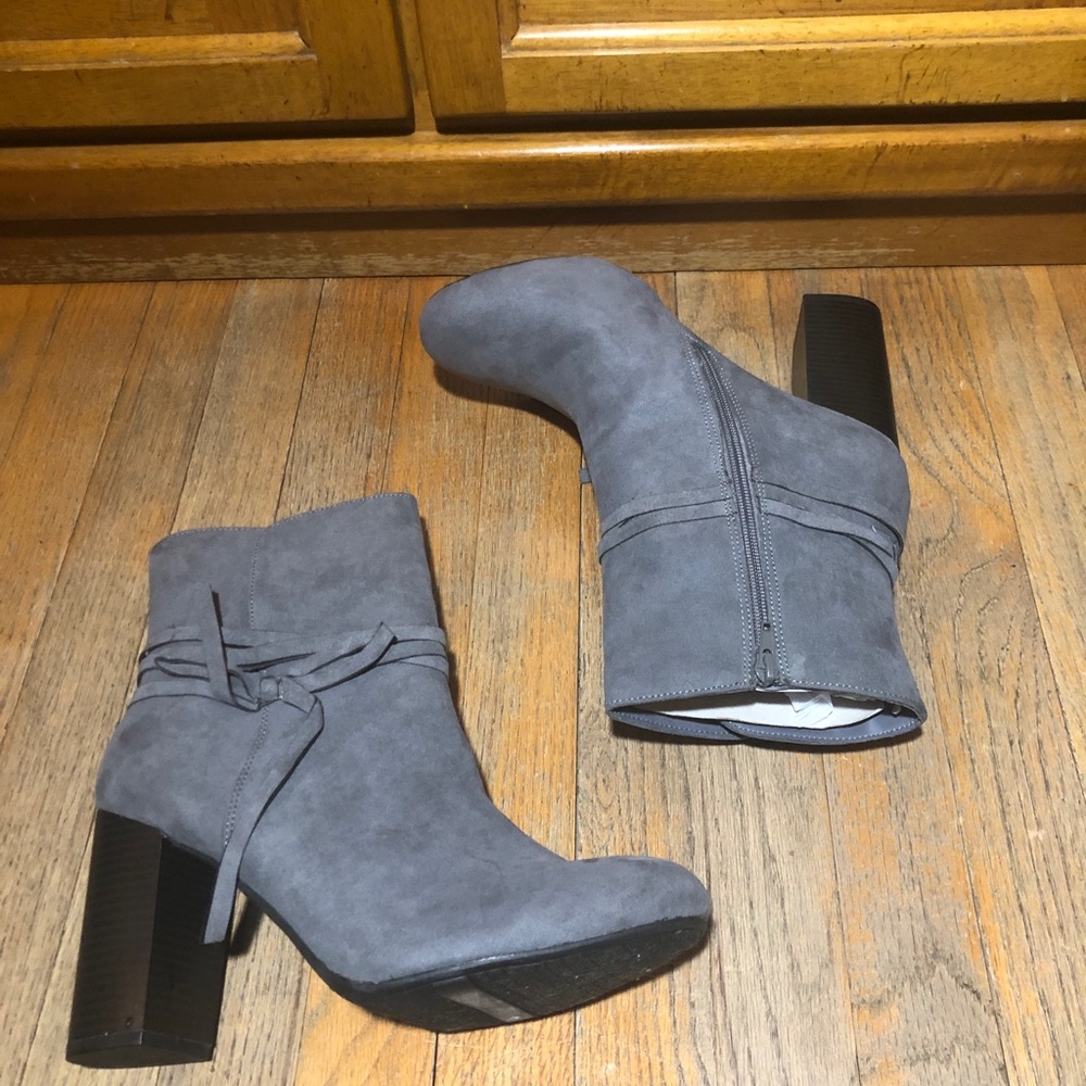 Christian Siriano Gray Ankle Boots - Picture 2 of 5